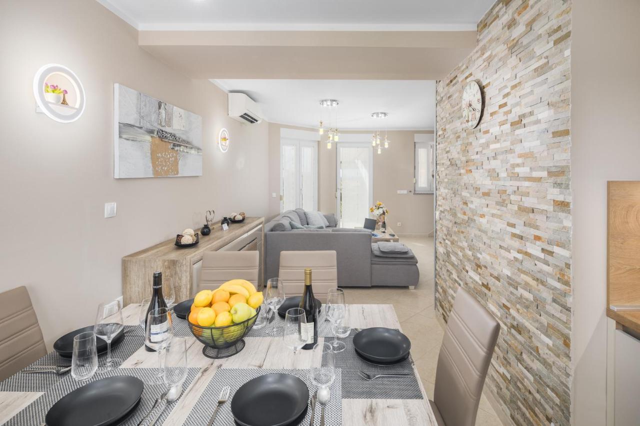 Rossini Superior Apartment โปเรช ภายนอก รูปภาพ