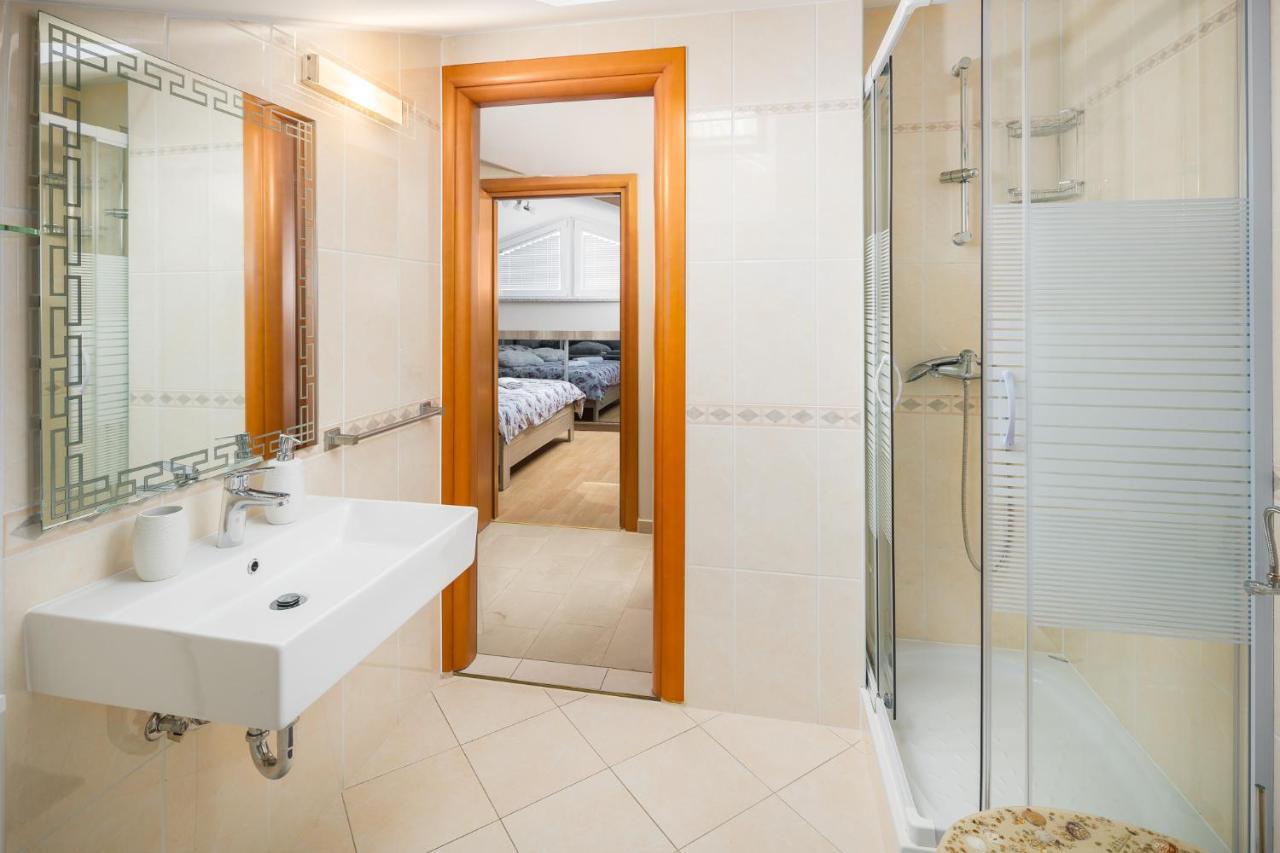 Rossini Superior Apartment โปเรช ภายนอก รูปภาพ