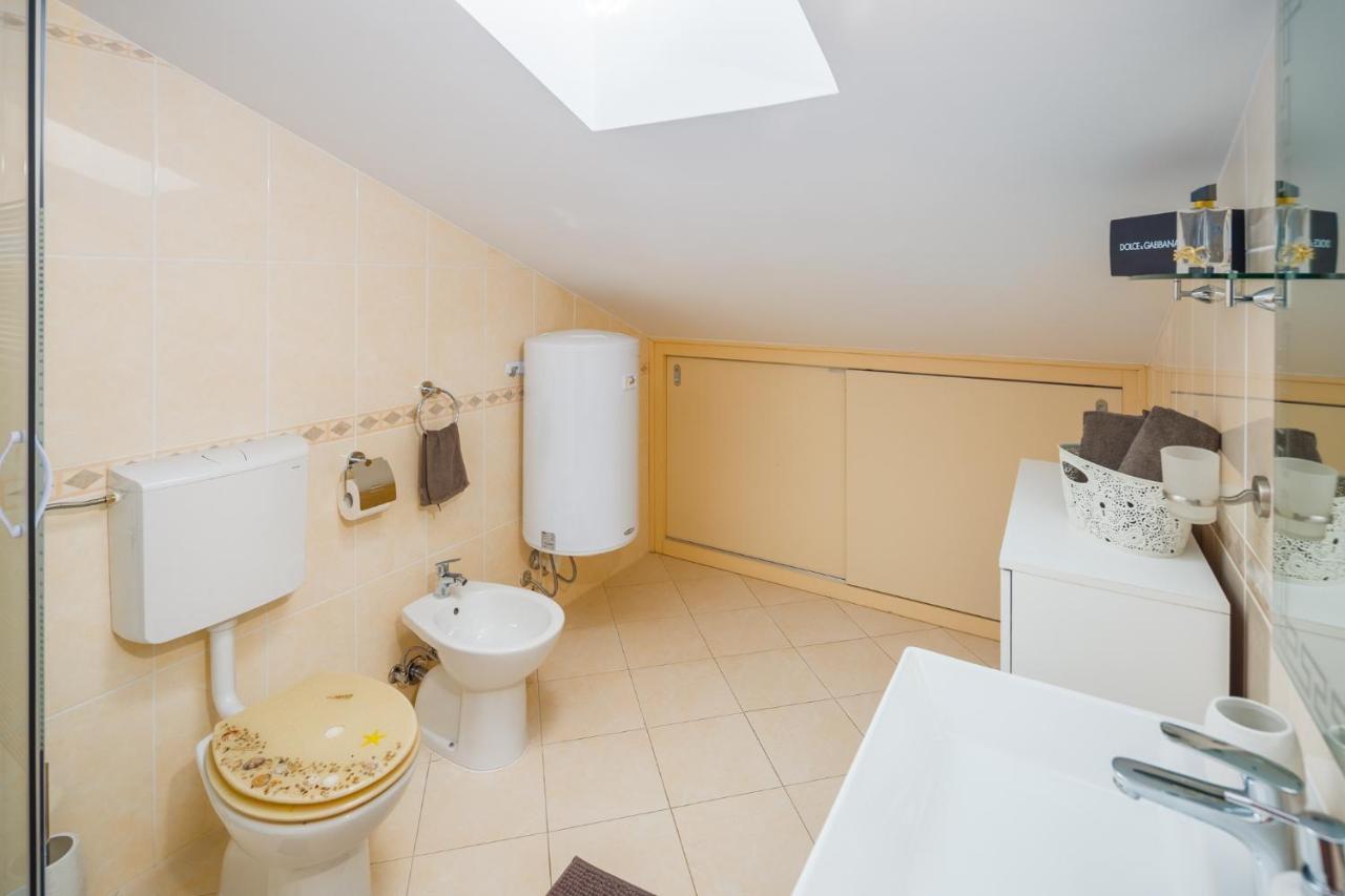 Rossini Superior Apartment โปเรช ภายนอก รูปภาพ